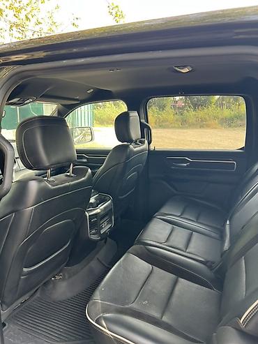 рам додж: Dodge Ram 1500: 2019 г., 5.7 л, Автомат, Бензин, Пикап — 9