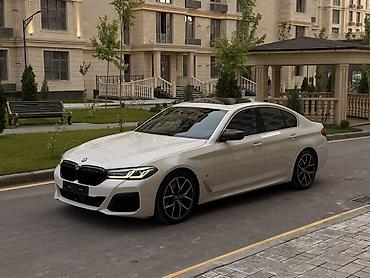 салон g30: BMW 5 series: 2021 г., 2 л, Бензин, Седан — 2