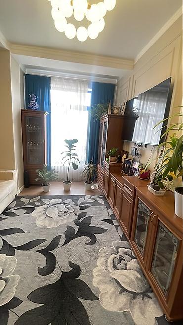 residence: 3 комнаты, 70 м², Асанбай мкр Элитка, 1 этаж, Евроремонт — 2