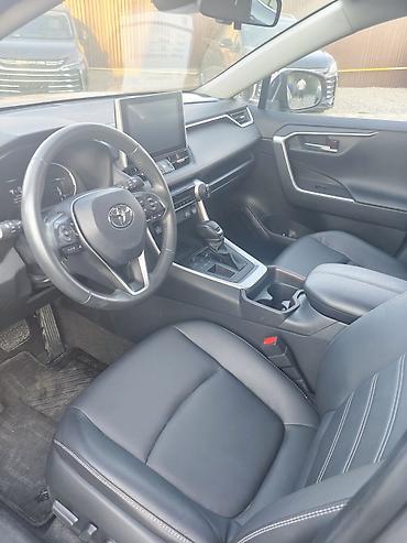 step: Toyota RAV4: 2021 г., 2 л, Автомат, Бензин, Внедорожник — 3