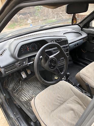 karopkalar: VAZ (LADA) 21099: 1.5 l | 1995 il 2000 km Sedan — 9