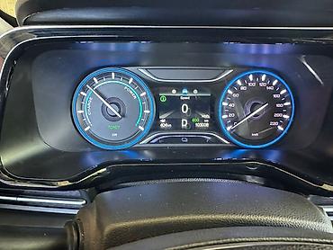 byd e1: GAC Trumpchi GE3 (электромобиль), белый седан/лифтбек серии S P!o — 4