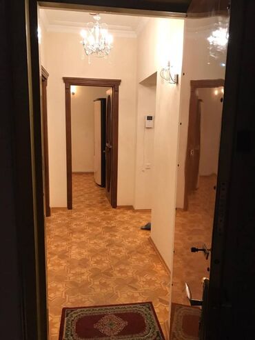 Ofislər: Yasamal rayonu, H.Cavid prospektində (Elimlər Akademiyası m/s — 5