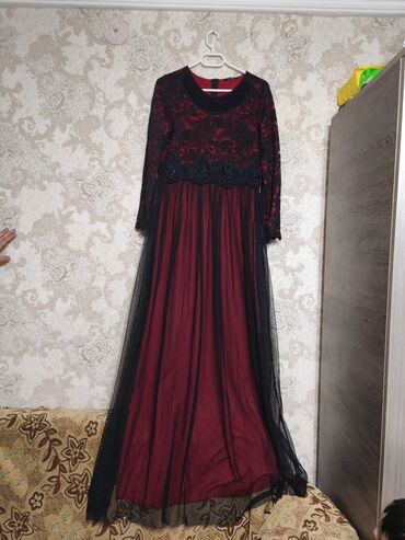 Юбки: Ziyafət donu açıq eyni zamanda Hicablı xanımlar üçün - Model: Uzun