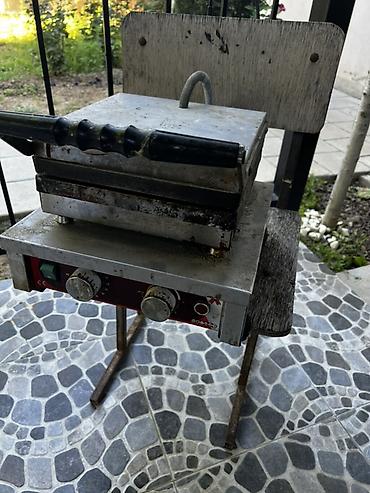 blincik: Peşəkar elektrik vafli aparatı - İki bölməli kvadrat vafli qəlibləri — 2