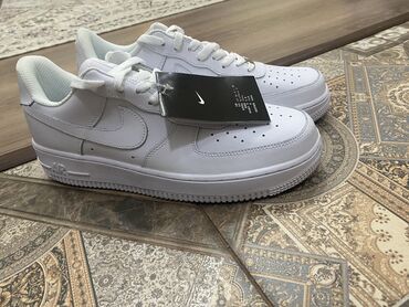 air force 1: Мужские кроссовки, 42, Nike, Новый, цвет - Белый, Самовывоз, Бесплатная доставка