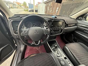 мицубиси оутландер: Mitsubishi Outlander: 2017 г., 3 л, Автомат, Бензин, Кроссовер — 2