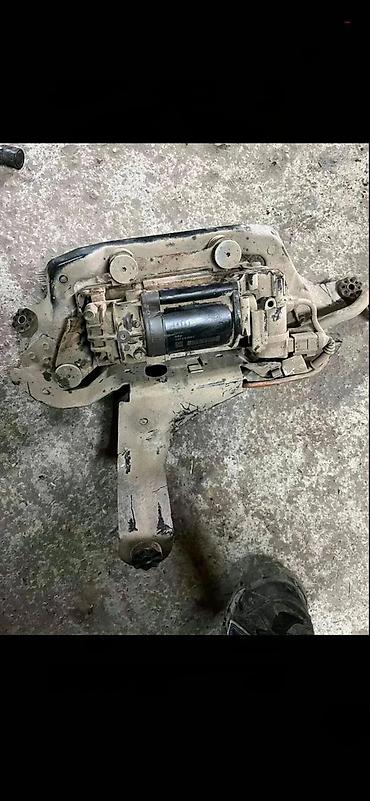 polovne merdevine: KOMPRESOR VAZDUSNOG OGIBLJENJA AUDI A6 A7 4G06160005C | audi vagen — 3