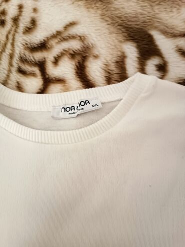 Köynək və bluzalar: Hamisi demek olar ki çox teze qalib bir,iki defe — 18