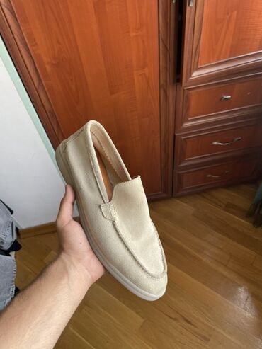 Ayaqqabılar: Bej rəngli slip-on loafer ayaqqabı - Model: Kişi üçün slip-on