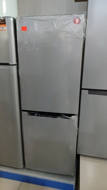 İnformatika: 2 qapılı Indesit Soyuducu Satılır, rəng - Boz