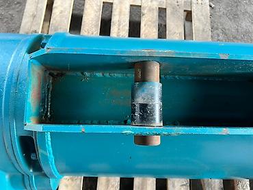 Тельферы: Продаём б/у тельфер (подъёмник) грузоподъёмностью 10 тонн. Длина троса — 17