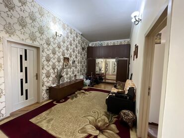 Yeni tikili: 3 otaqlı, Yeni tikili, 130 kv. m — 2