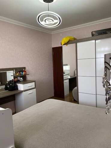 Köhnə tikili: Bakı, Hövsan qəs., 4 otaqlı, Köhnə tikili, 100 kv. m — 4