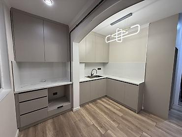 3комнаты: 3 комнаты, 83 м² — 5