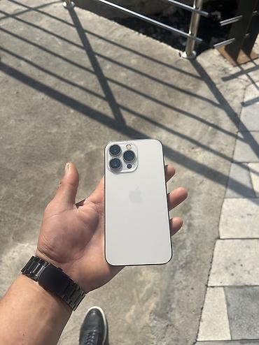 Apple iPhone: Айфон 13 про
Память 256
АКБ 75
Экран алмашкан — 2