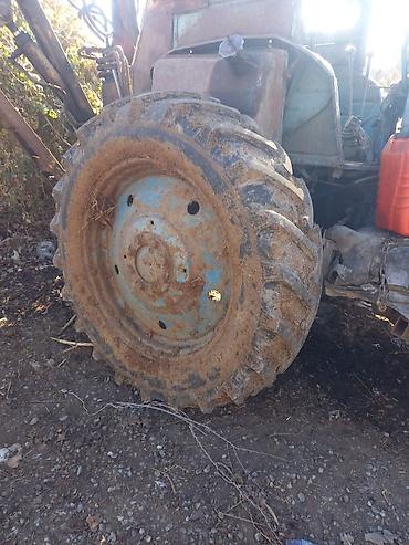 Ekskavatorlar: Ekskavator-yükleyici (traktor bazalı) – ön bıçaq və arxa ekskavator — 5