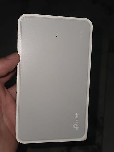 nokia adapter: TP-Link TL-SF1008D 8-Port 10/100 Mbps Fast Ethernet Switch Məhsul — 6