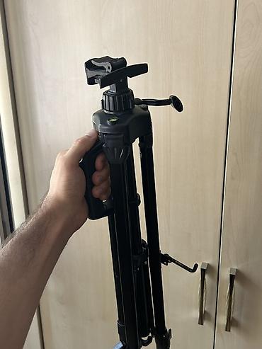 telefon tripodu: Profesional original rəsm tripodu. Özünəməxsus kompası və — 2