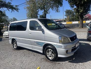 Унаа сатуу: Toyota Regius: 2000 г., 2.7 л, Автомат, Бензин, Вэн/Минивэн — 2
