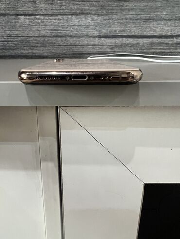 нерабочий пк: IPhone Xs, Колдонулган, 64 ГБ, Алтын, Коргоочу айнек, Каптама, 75 %