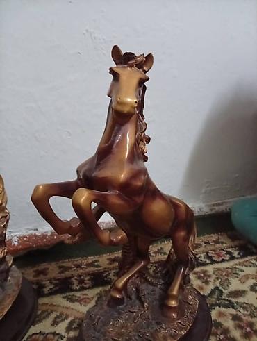 Статуэтки: Декоративные статуэтки «Лошадь» - Набор из трех фигур: две — 2
