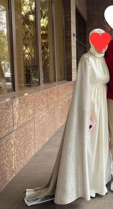 мусульманское свадебное платье: Вечернее платье, А-силуэт, Длинная модель, С рукавами, Шлейф, S (EU 36), M (EU 38), L (EU 40)