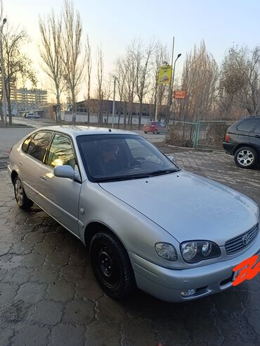 Toyota: Toyota Corolla: 2001 г., 1.4 л, Механика, Бензин, Хэтчбэк