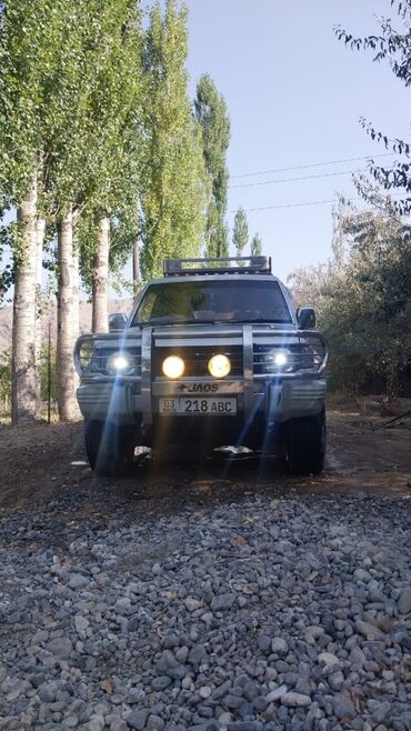купить багажник на крышу авто в бишкеке: Mitsubishi Pajero: 1995 г., 3.5 л, Автомат, Бензин, Внедорожник
