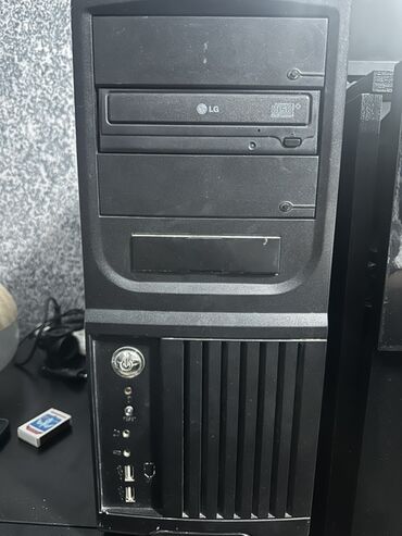 Настольные ПК и рабочие станции: Masaüstü kompüter sistem bloku - Qara rəngli ATX tipli korpus - Ön