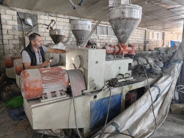 Digər istehsal avadanlığı: Plastik pencere profil xettinsatilir, tam işlek veziyyetdedir cox az — 2
