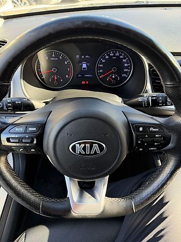 Kia: Kia Stonic: 2019 г., 1.4 л, Автомат, Бензин, Хэтчбэк — 10