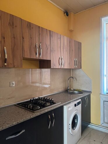 Uzunmüddətli kirayə mənzillər: Kirayə üçün tam təchiz olunmuş 2 otaqlı mənzil - Yataq otağı: iri — 3