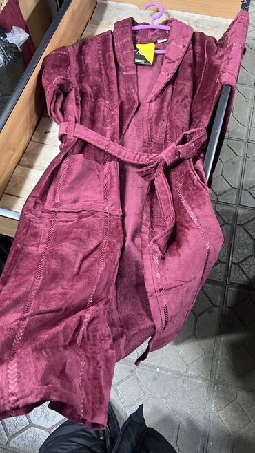 Домашние костюмы: Банные Женские Мужские Детские халаты Широкий ассортимент Рынок — 4