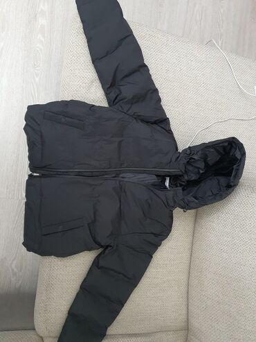 деми куртки мужские: Куртка S (EU 36), цвет - Черный