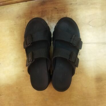 traktor altlıqlı qara qadın bosonojkaları: Skechers, Ölçü: 38, rəng - Qara, Yeni