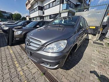 Automobili: MERCEDES BENZ B KLASA 2010. GOD. - KOMPLETAN AUTO U DELOVIMA | — 2