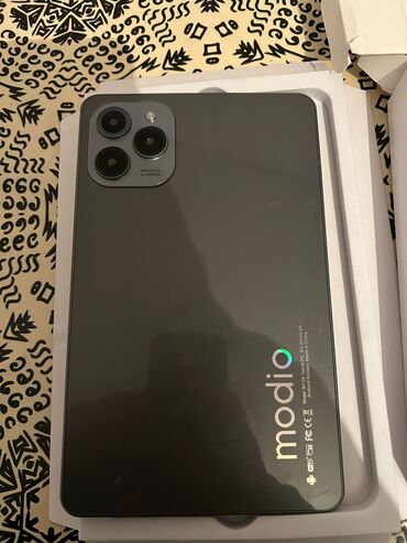 ucuz tabletler: Modio M129 planşet dəsti, klaviatura, qələm və smart saatı ilə