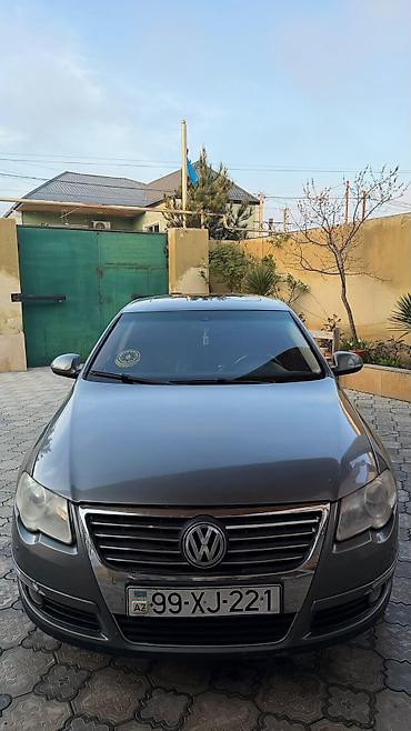 prius teker: Volkswagen Passat: 2 l | 2005 il Sedan — 1