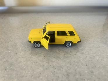 oyuncaq demir masin: Sarı rəngli metal miniatür of-road avtomobil modeli - Korpus: metal — 7
