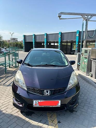 6000: Honda Fit: 2013 г., 1.5 л, Автомат, Бензин, Хэтчбэк — 4