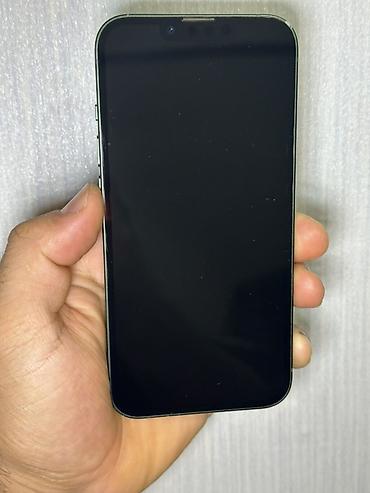 Техника и электроника: IPhone 13, Б/у, 128 ГБ, Alpine Green, Чехол, 84 % — 2