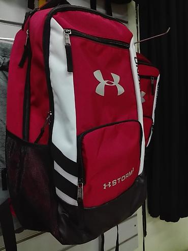 Спортивные сумки: Продаю новые спортивные сумки, Фирма: UNDER ARMOUR. Качество — 7