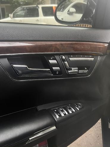 Продажа авто: Mercedes-Benz S-Class: 2007 г., 5.5 л, Автомат, Бензин, Седан — 3