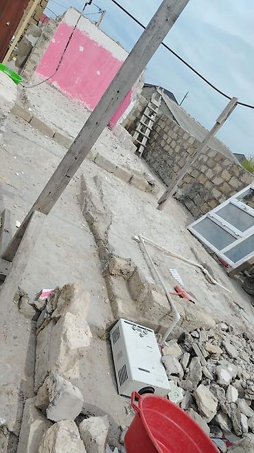metroya yaxin: 1 sot, Tikinti, Makler, Bələdiyyə — 1
