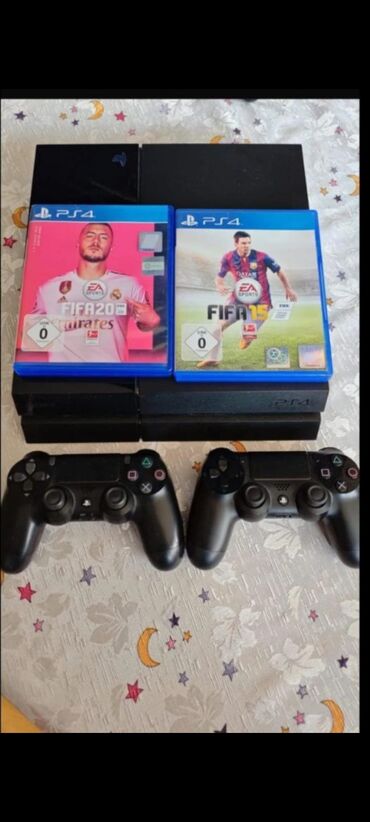 playstation 4 kiraye: *ZB* *2 EDED SONY PS4 500GB 3 PULTLU* Qiymət *Biri 350 AZN* 2 disk