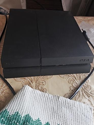 ps disk: Salam, PS 4 fat modelidir, versiya 12.02, 12 ci reviziyadir. diger — 2