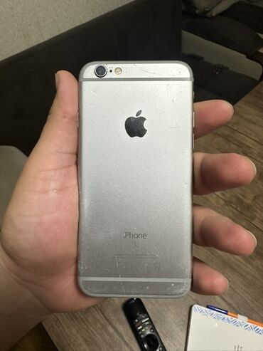 Apple iPhone: IPhone 6s, 16 GB