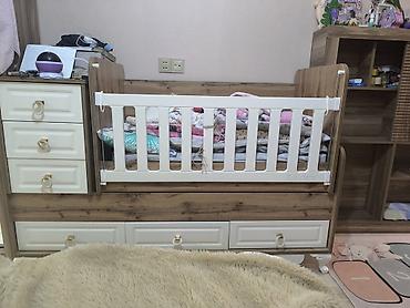 ali bebe mobilya: Oğlan və qız üçün, İşlənmiş, Dördbucaq, Beşik, Yellənmə mexanizmsiz — 2