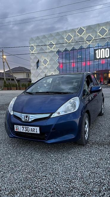 jas: Honda Fit: 2011 г., Автомат, Бензин, Хэтчбэк — 2